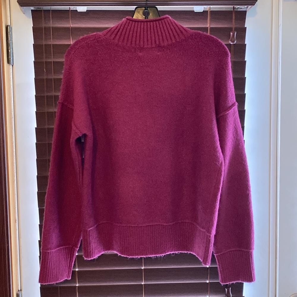 Fuchsia Pullover Turtleneck Universal Threads - image 5